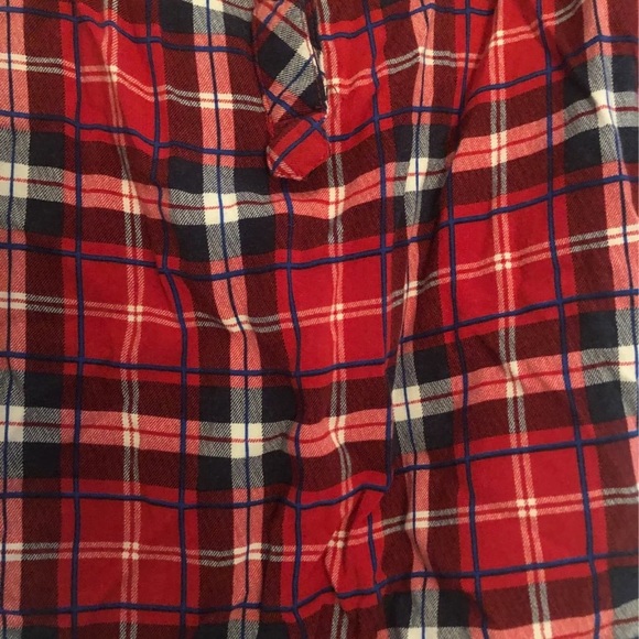 Women’s cotton express red Plaid Flannel top - Picture 3 of 3